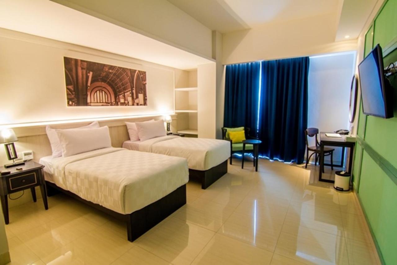 Jambuluwuk Thamrin Hotel Jacarta Exterior foto